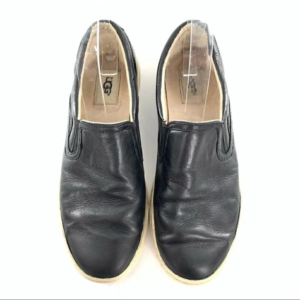 Ugg slip on sneakers size 8 39 black leather fleece wool lining flatforms